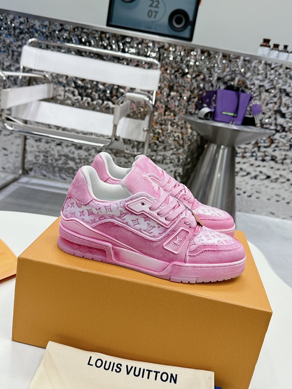 ルイヴィトン靴正面デザイン